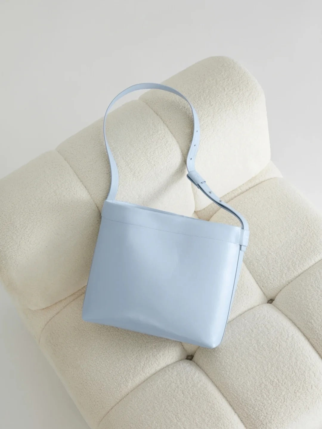 TUPLUS Urban Luxe Tote Bag