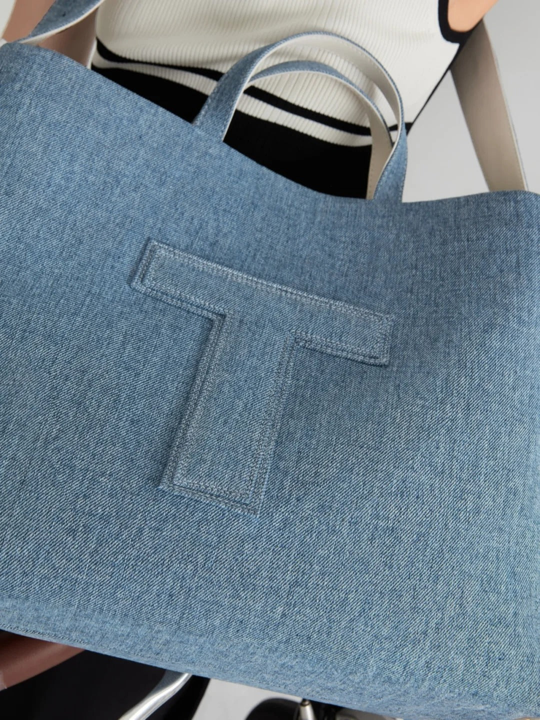 TUPLUS Get Away Denim Tote Bag